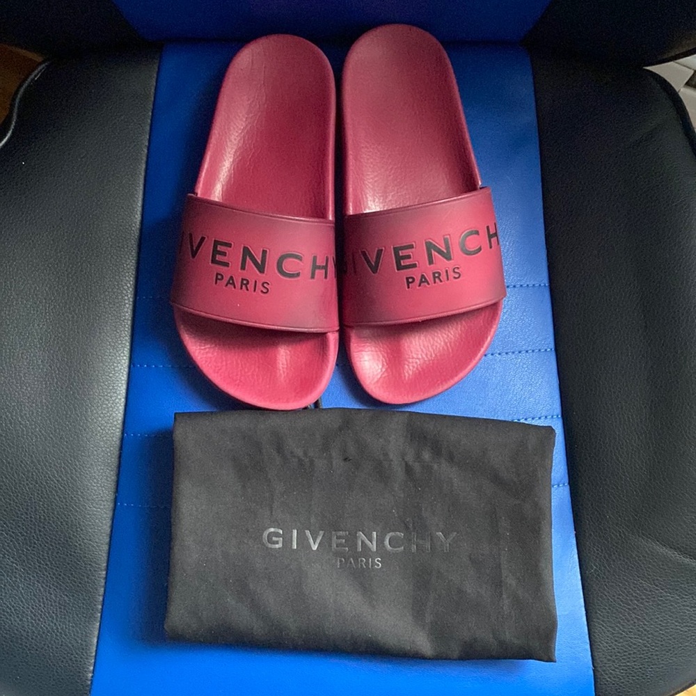 Givenchy slippers